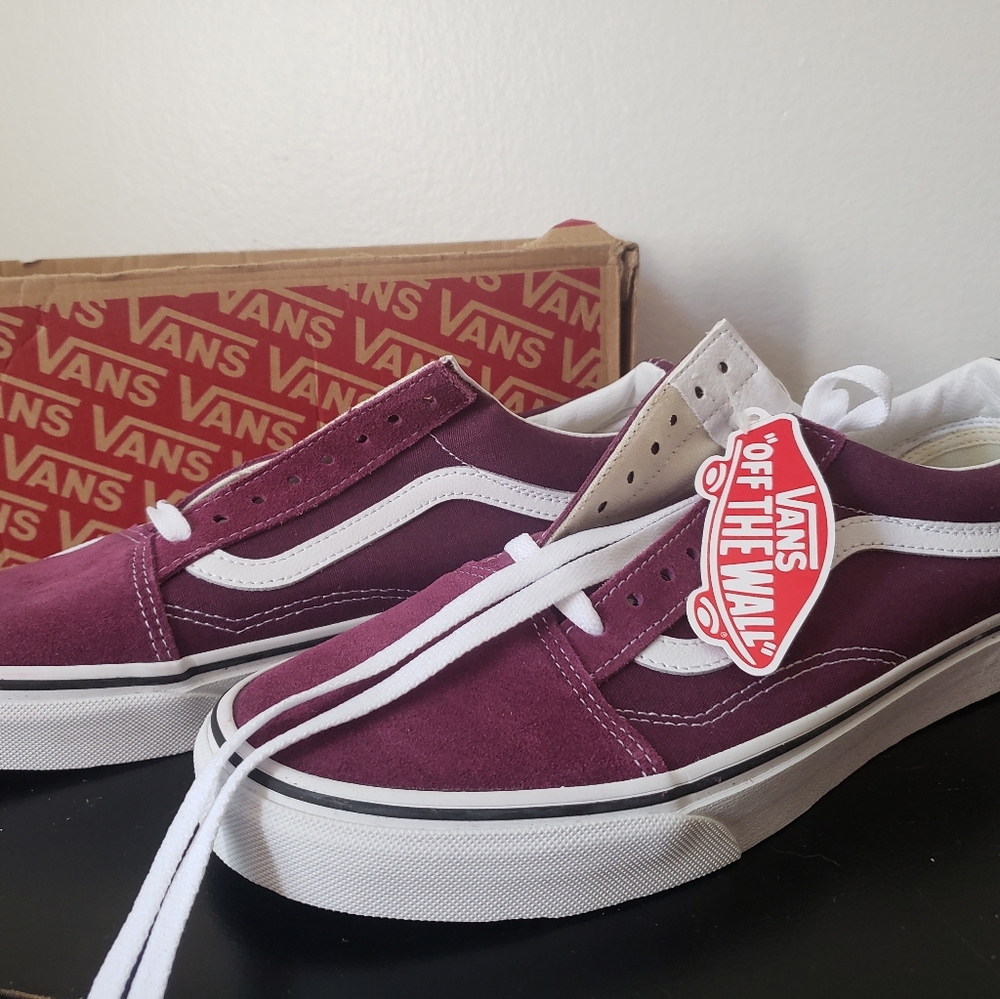 Vans Burgundy Sneakers